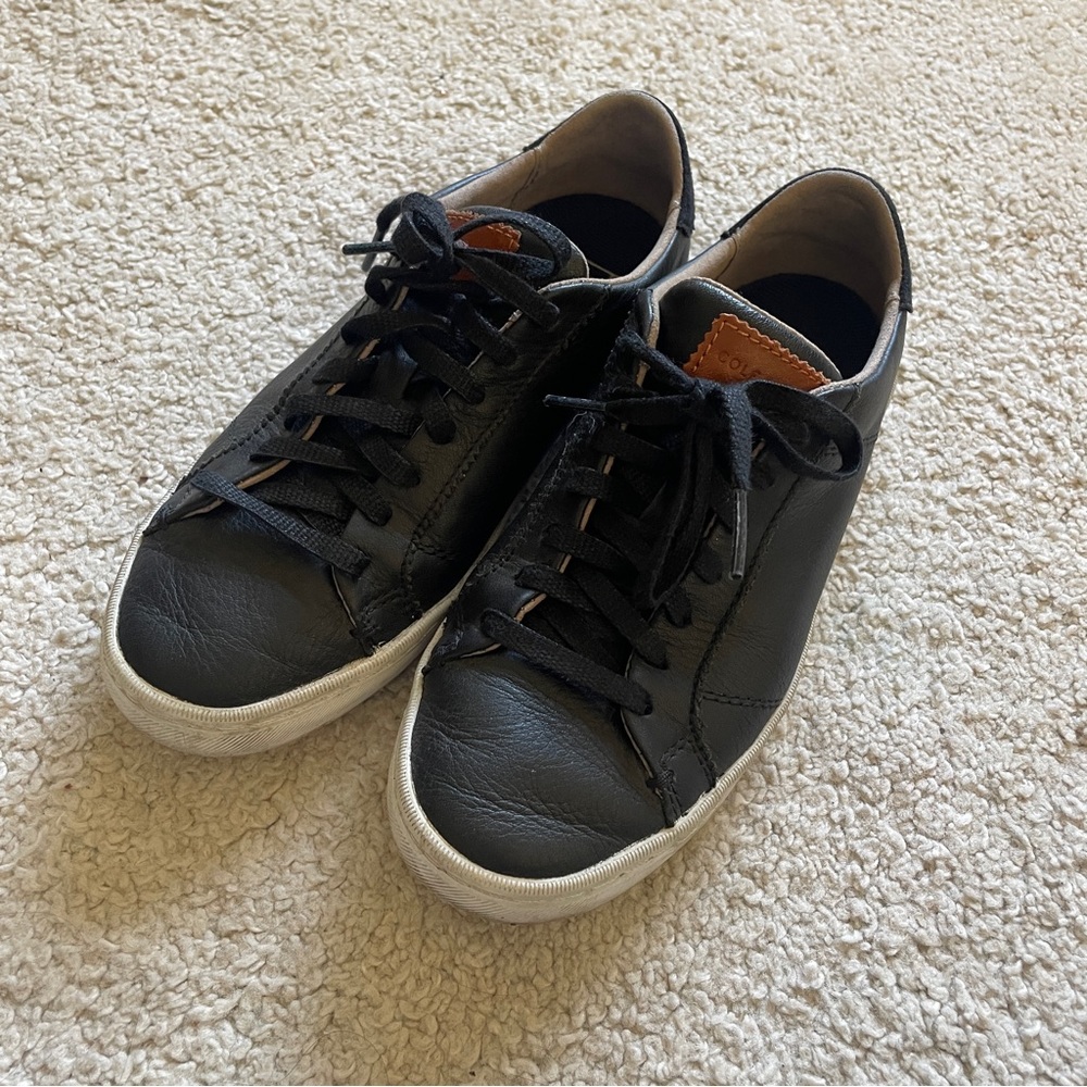 Cole haan black leather sneaker size 5